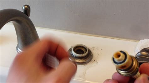 Removing Moen bathroom faucet: the correct way and my way